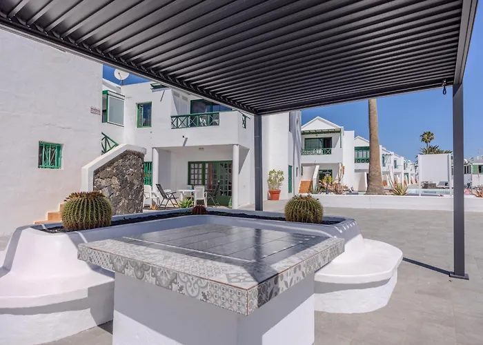 Lägenhet San Fermin, Ac, 500mbps, Parking, 9 Mins To Puerto del Carmen (Lanzarote)