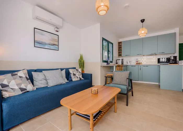 San Fermin, Ac, 500mbps, Parking, 9 Mins To *