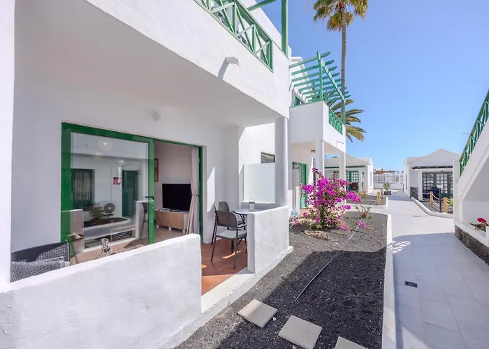 San Fermin, Ac, 500mbps, Parking, 9 Mins To Apartament Puerto del Carmen (Lanzarote)