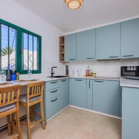 San Fermin, Ac, 500mbps, Parking, 9 Mins To شقة *